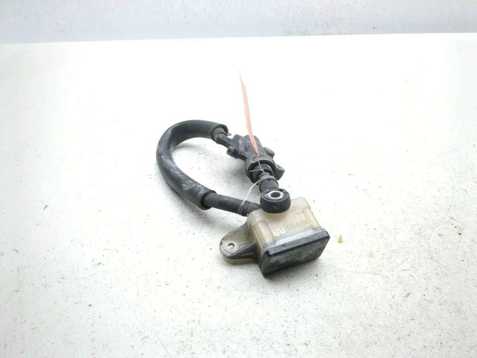 06 07 Cilindro maestro de freno trasero Honda CBR1000RR CBR 1000 Foto 4 de 4