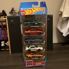 Hot Wheels Nissan 5-Pack Set (HLY73) 1:64