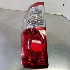 Driver Left Tail Light With Crew Cab 4 Door Fits 2004 toyota TUNDRA 263510