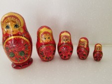Wooden Matryoshka Hand Painted Nesting Dolls Set of 5 Signed on Bottom