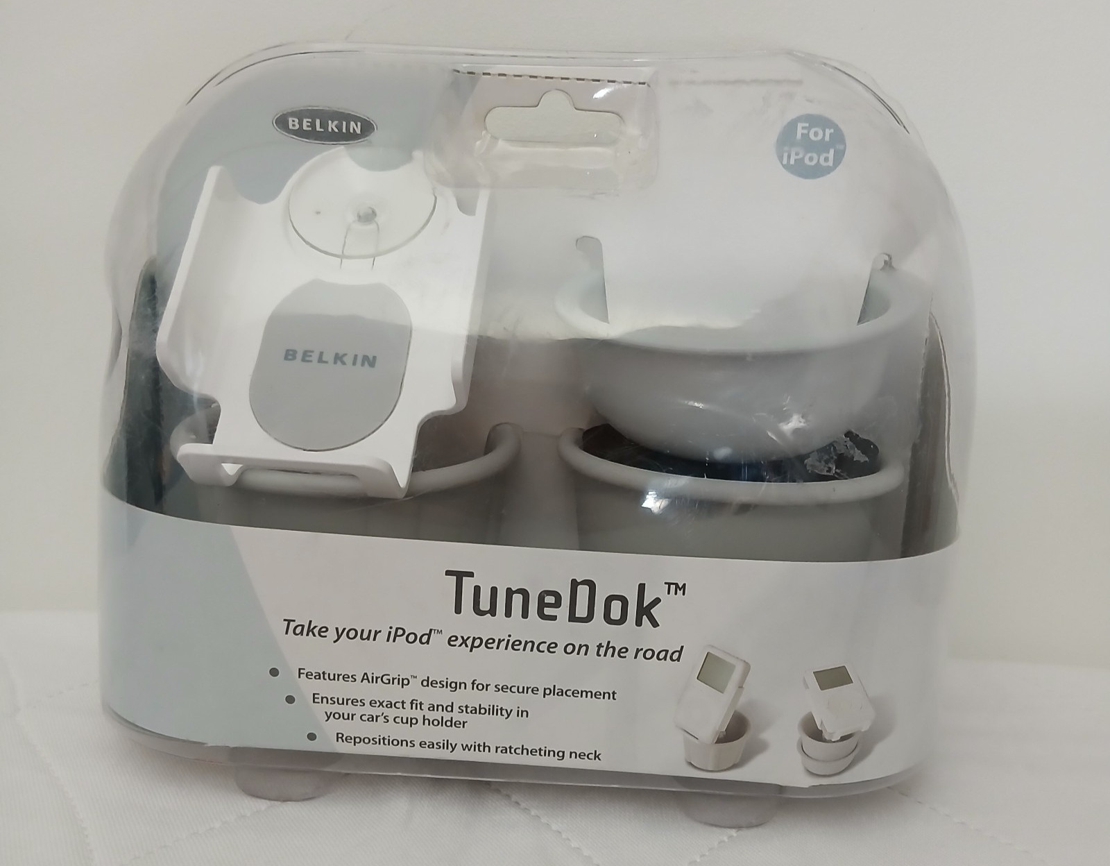 Belkin TuneDok Dock Car Cup Holder For iPod-New Old Stock Open Box Never Used 