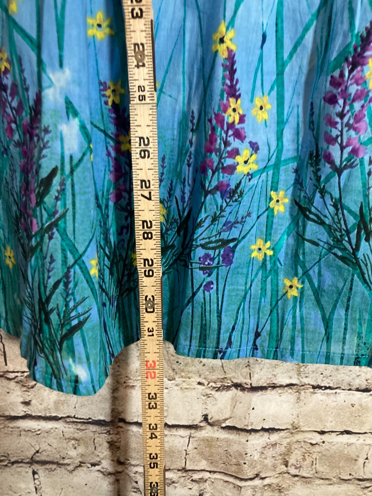 Collections ETC. Popover Top Womens Large Blue Garden Print Butterflies Floral