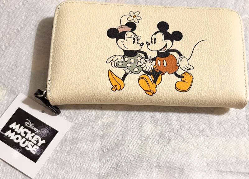 Disney Mickey Mouse & Minnie Mouse Large Cream Zip Around Wallet
