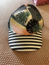 Roxy Women s Tropical Trucker Hat Black White...