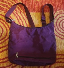 Baggallini Mulberry Crossbody Bag Lots of pockets RFID wristlet card slots