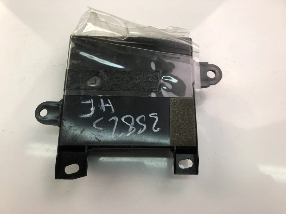 Centralina LEXUS LS F2 89223-50110 1999 14094030 - Immagine 4 di 4