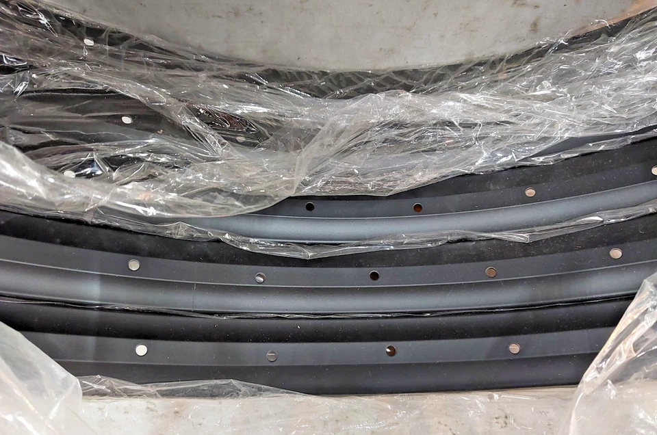 Llanta de bicicleta 2020 WTB 24" negra 28S MTB reclinada para niños bicicleta nueva sin etiquetas nos Café Foto 3 de 4