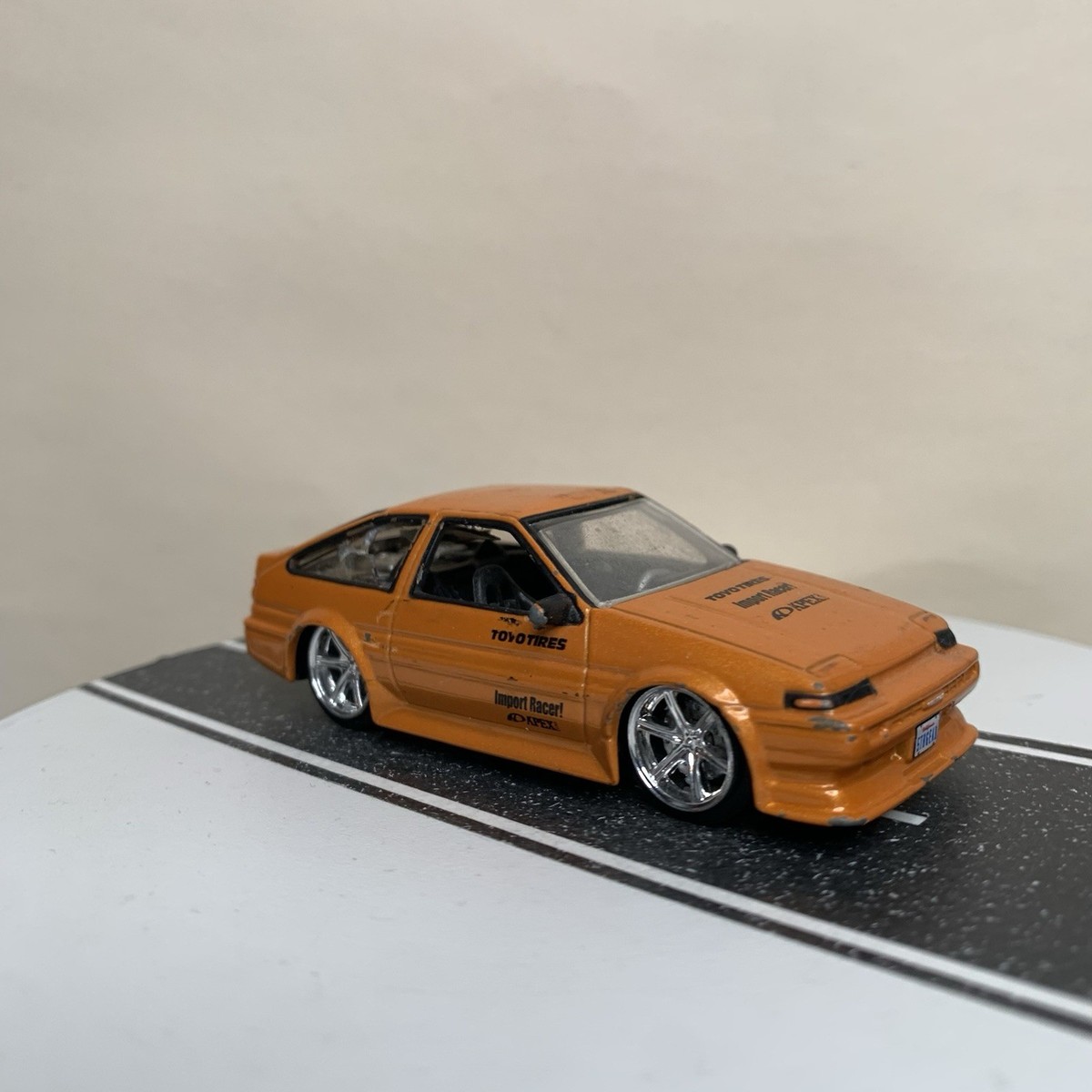 Jada Toys Import Racer Toyota Corolla AE86 Trueno Hatch Orange 1