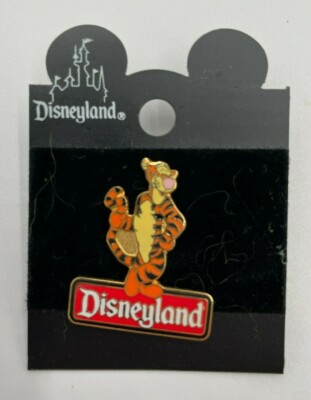 Disney Disneyland Tigger Winnie the Pooh Sign Series Pin Vintage
