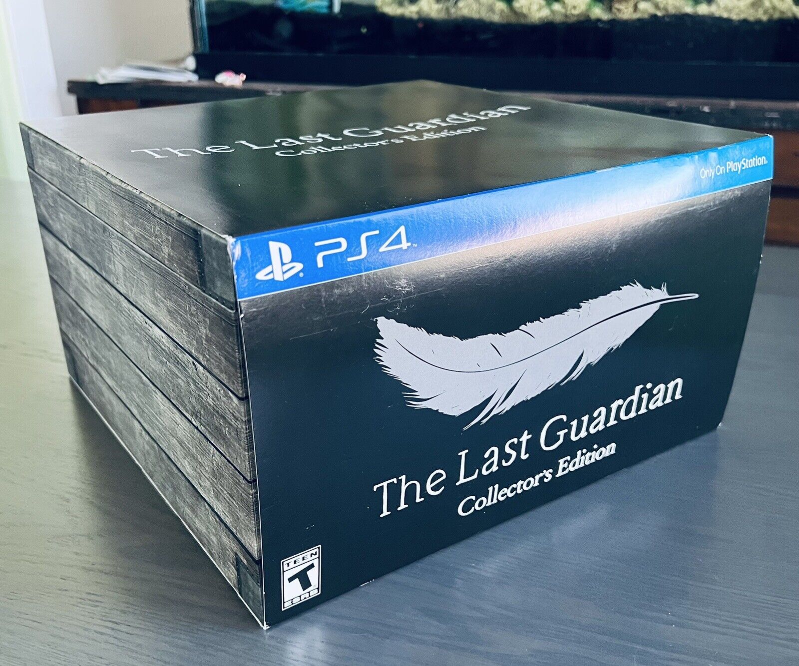 ps4 LAST GUARDIAN ONLY ON Limited Edition SLEEVE/SLIPCASE ONLY *NO GAME*