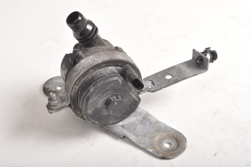 BMW 3 F30 F34 GRAN TURISMO 320i 2.0 184PS Wasserpumpe Zusatzwasserpumpe 9147359