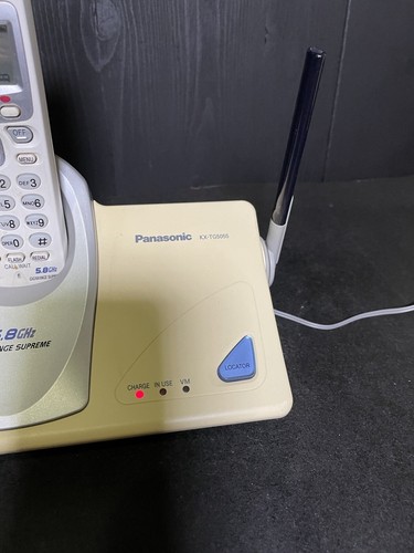 Panasonic KX-TG5055W 5.8GHz Gigarange Supreme Phone- KX-TG5055 (FOR PARTS) - Picture 3 of 9