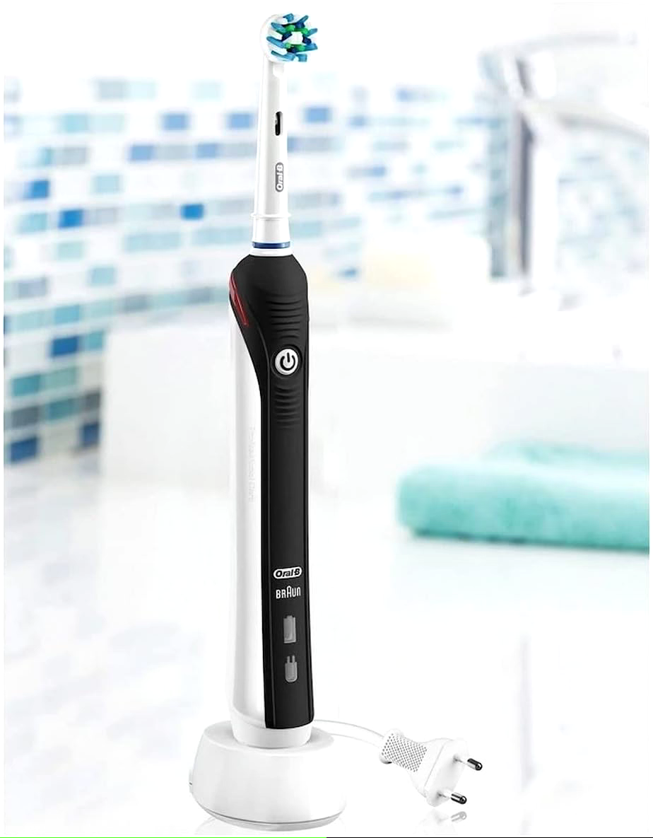 OralB Pro 2000 Electric Rechargeable Toothbrush Powered By Braun + Travel case eBay