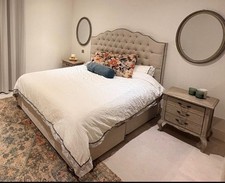 Amelia Curved Bespoke Chesterfield Buttoned Fabric Divan Storage Bed +headboard