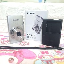 Canon IXY 200 Digital Camera Silver Excellent Condition Compact Model