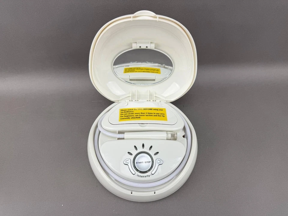 NuBrilliance Professional-Style At-Home Microdermabrasion System #30212C - Image 3 of 4