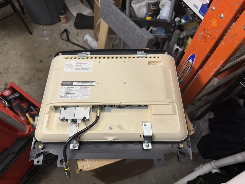 Pantalla táctil inteligente Octane T V P/n 78023873 Foto 2 de 4