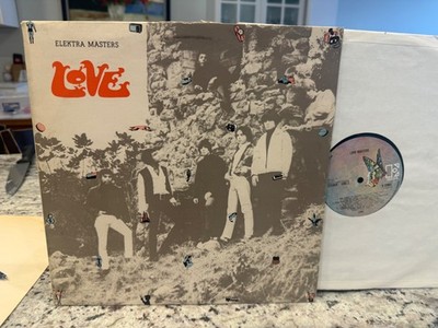LOVE ''ELEKTRA MASTERS'' 1973 U.K.  IMPORT PRESS VG++/NM- VINYL LP NICE!! LOW$