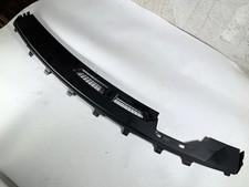 19-23 CADILLAC XT4 DASH WINDSHIELD UPPER DEFROSTER VENT COVER GRILLE TRIM OEM
