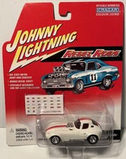 Johnny Lightning Revel Rods Cheetah White/Red 1:64 Die Cast B39