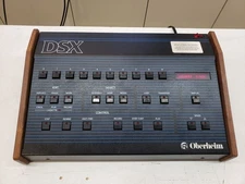 Oberheim DSX Polyphonic Sequencer – Boots Up