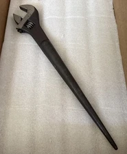 VINTAGE KLEIN TOOLS 3239 ADJUSTABLE SPUD WRENCH USA HEAVY DUTY CLEAN
