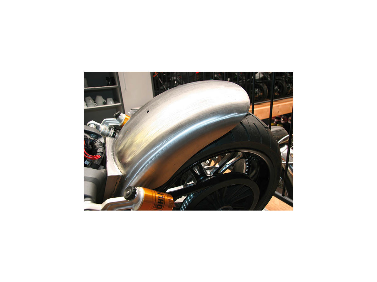 TXT Motorcycle Smooth Rear Fender 240 Tyre, Width: 270mm Raw For