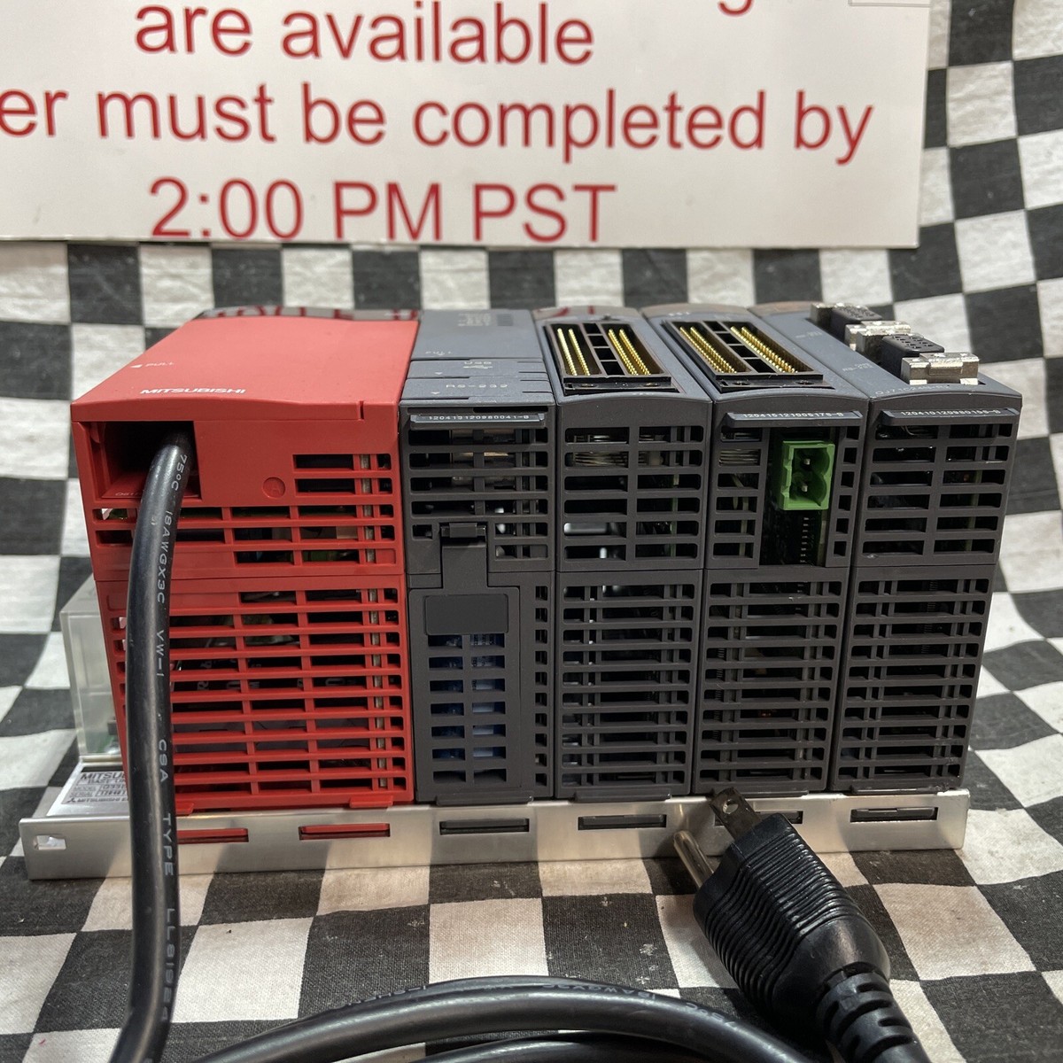 Mitsubishi Q61P, Q06HCPU, QH42P, QD75D4, QJ71C24N-R2 Mitsubishi Q61P, Q06HCPU, QH42P, QD75D4, QJ71C24N-R2