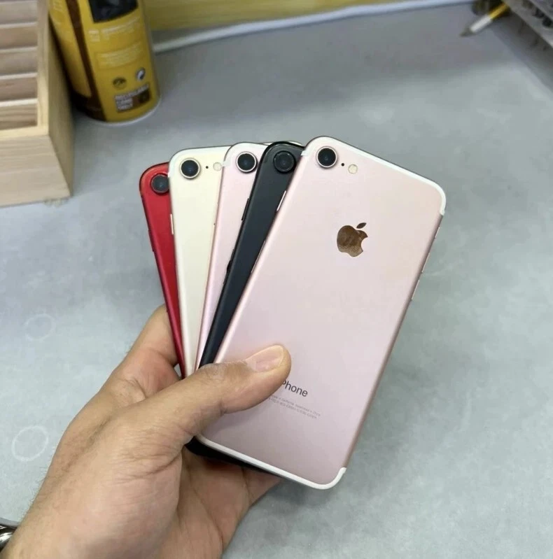 Apple iPhone 7 7 Plus - 32GB 128GB 256GB - ALL COLORS Unlocked AT&T T-Mobile - Image 3 of 4