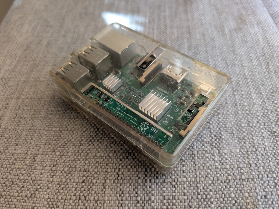 Raspberry Pi 3B CPU Quad Core 1.2GHz 64bit WiFi Bluetooth + caja + MicroSD 16Gb - Imagen 4 de 4