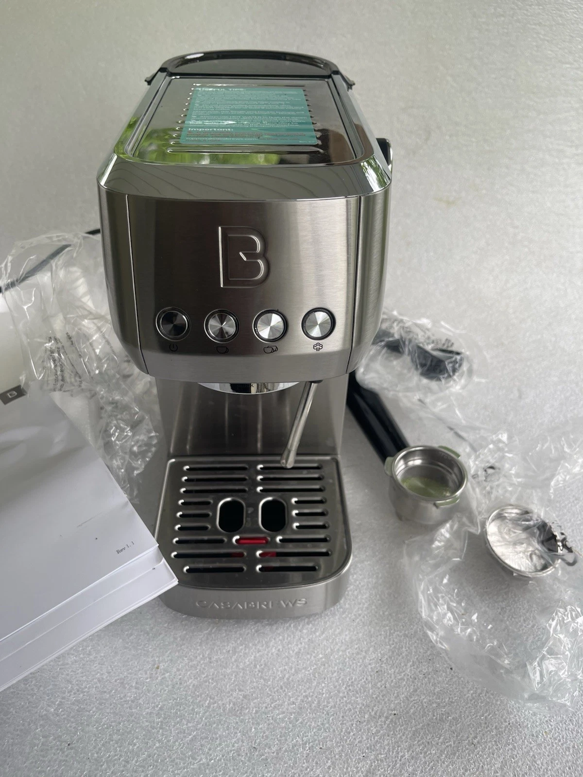 CASABREWS 3700 Essential 20 Bar Espresso Machine w/milk Steamer Stainless Steel