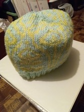 CAPPELLO A MANO DOPPIA MAGLIA -- VERDE PASTELLO E GIALLO BAMBINO