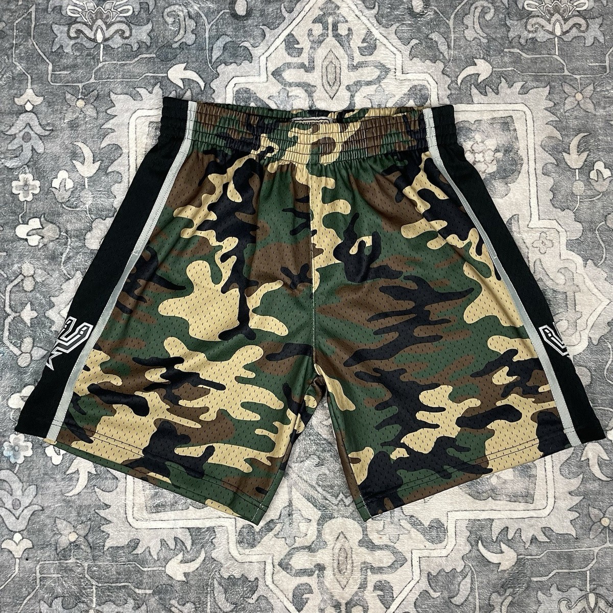 NWT Hardwood Classics Mitchell & Ness NBA Camo Swingman Shorts San