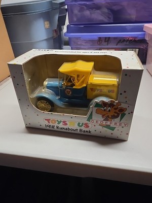 NEW Vintage Toys R Us Geoffrey 1918 Runabout Die Cast Bank ERTL 1993 Unopened