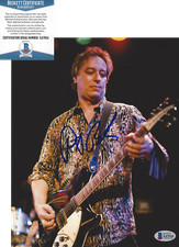 PETER BUCK R.E.M. GUITARIST SIGNED 8X10 PHOTO 2 BECKETT COA FILTHY FRIENDS BAS