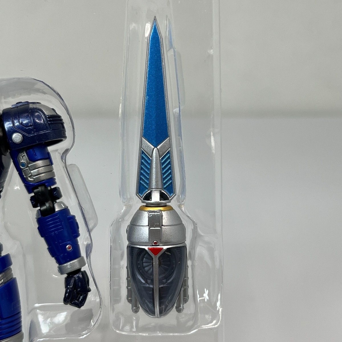 バトルビースター Bandai S.H.Figuarts Blue Beet Choukou Senshi B-Fighter