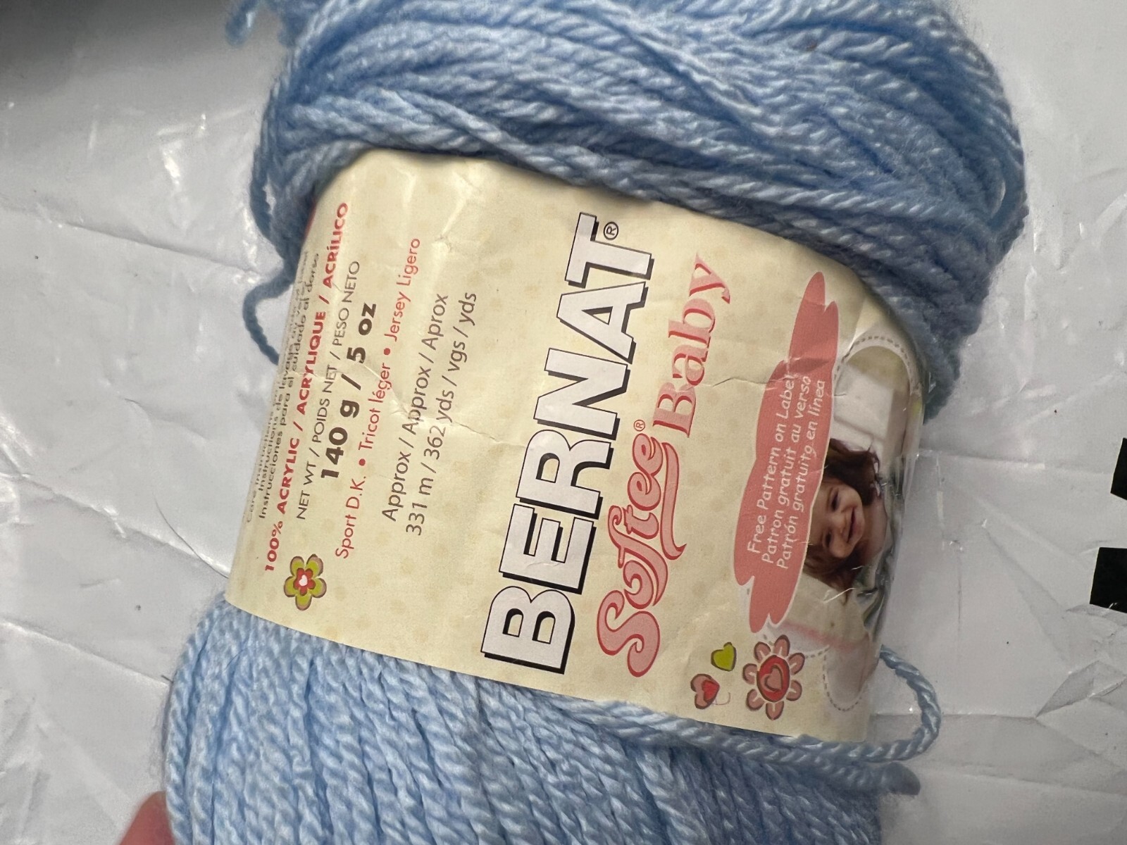 Bernat Softee Baby Yarn Pale Blue Acrylic 166030 2002 Skein 5oz 362