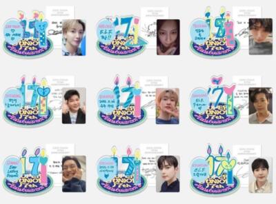 SUPER JUNIOR 17th Anniversary OFFICIAL MD Acrylic Stand & AR Voice