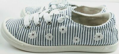 Jellypop Women's Sneakers - Comfy & Stylish Canvas Shoes For Everyday Wear - View #4