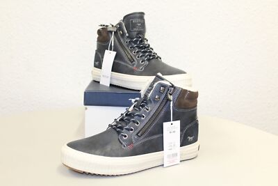 MUSTANG Herren High Top Sneaker – Mit Seitlichem Reißverschluss, Blau, EU 43, Aus Kunstleder, Weiches Innenfutter