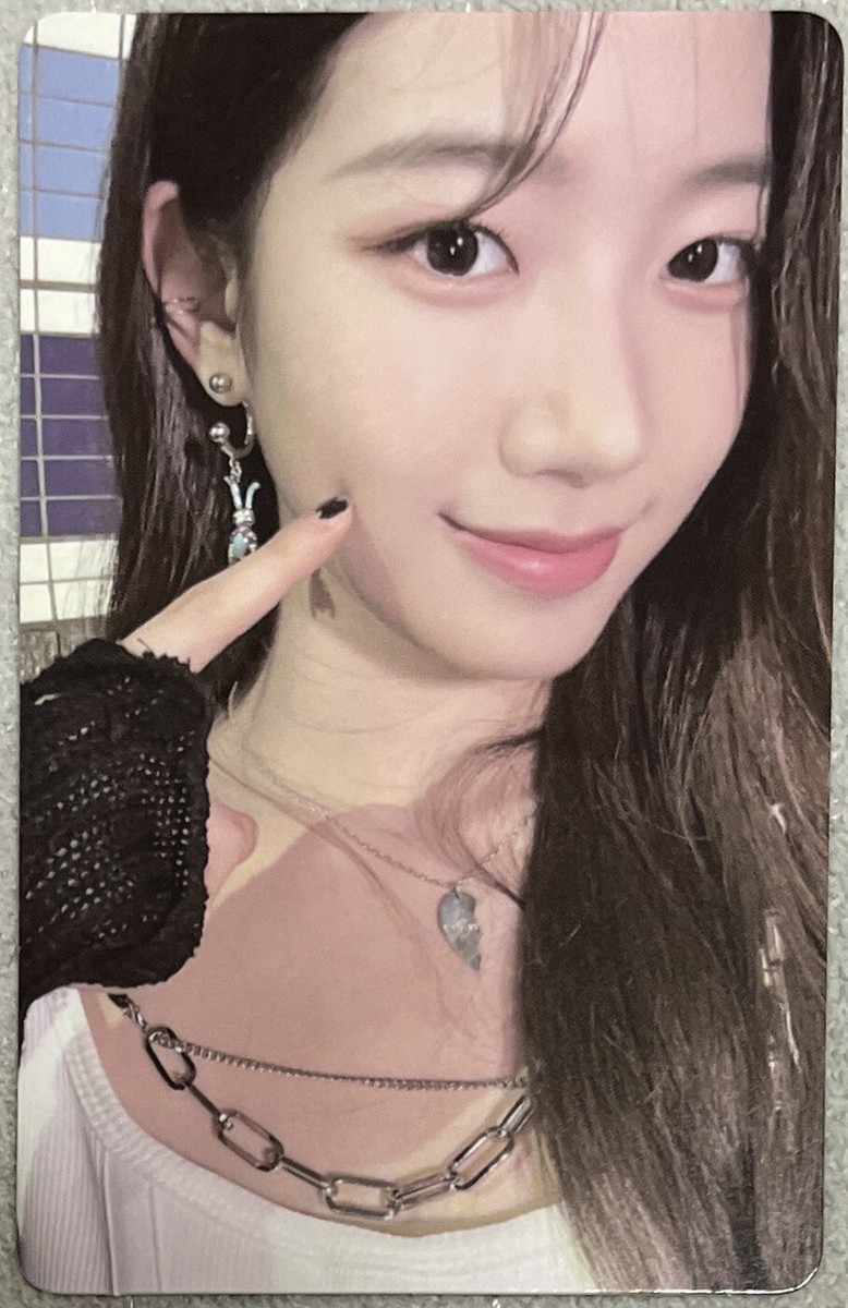 LE SSERAFIM - ANTIFRAGILE 2nd Mini Album Official PHOTOCARD