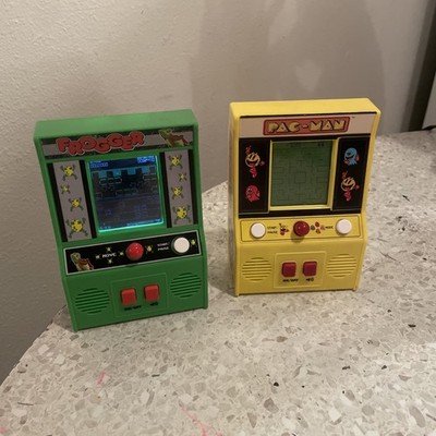 Frogger Coleco (1982) ▷ Retro Handheld Games