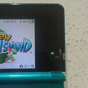 Nintendo 3DS Blue Handheld Console Wi-Fi 3D SD Slot 2GB NTSC-U/C CTR-001
