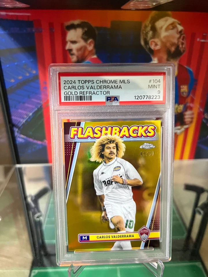 2024 Topps cromo MLS Carlos Valderrama #104 refractor de oro/50 PSA 9 Foto 2 de 4