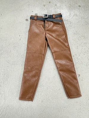 MO-SMLPT-BN: 1/12 Brown faux leather pants with belt for 6'' medium to slim body