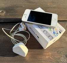 Apple iPhone 4S White- Unsure if Locked Or Not