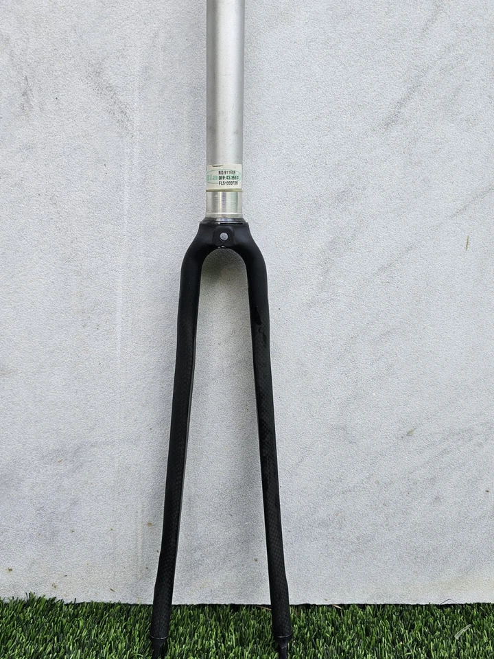 Bianchi SL 碳纤维叉 1 1/8 英寸 222 毫米转向架 700c 公路自行车 NOS — 第 2/4 张图片