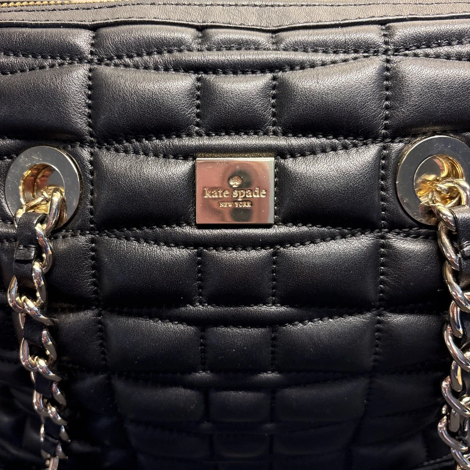 Черная кожаная стеганая наплечная сумка Kate Spade с цепочкой и ремешком - Изображение 2 из 4