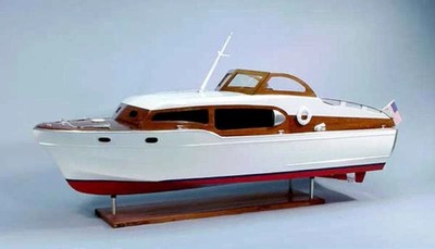 DUMAS 1:12 SCALE 36'' 1954 Chris Craft Commander Express Cruiser Wooden Kit #1244
