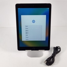 Apple iPad 5th Generation A1823 32 GB, Wi-Fi 4G, 9.7 in - Silver
